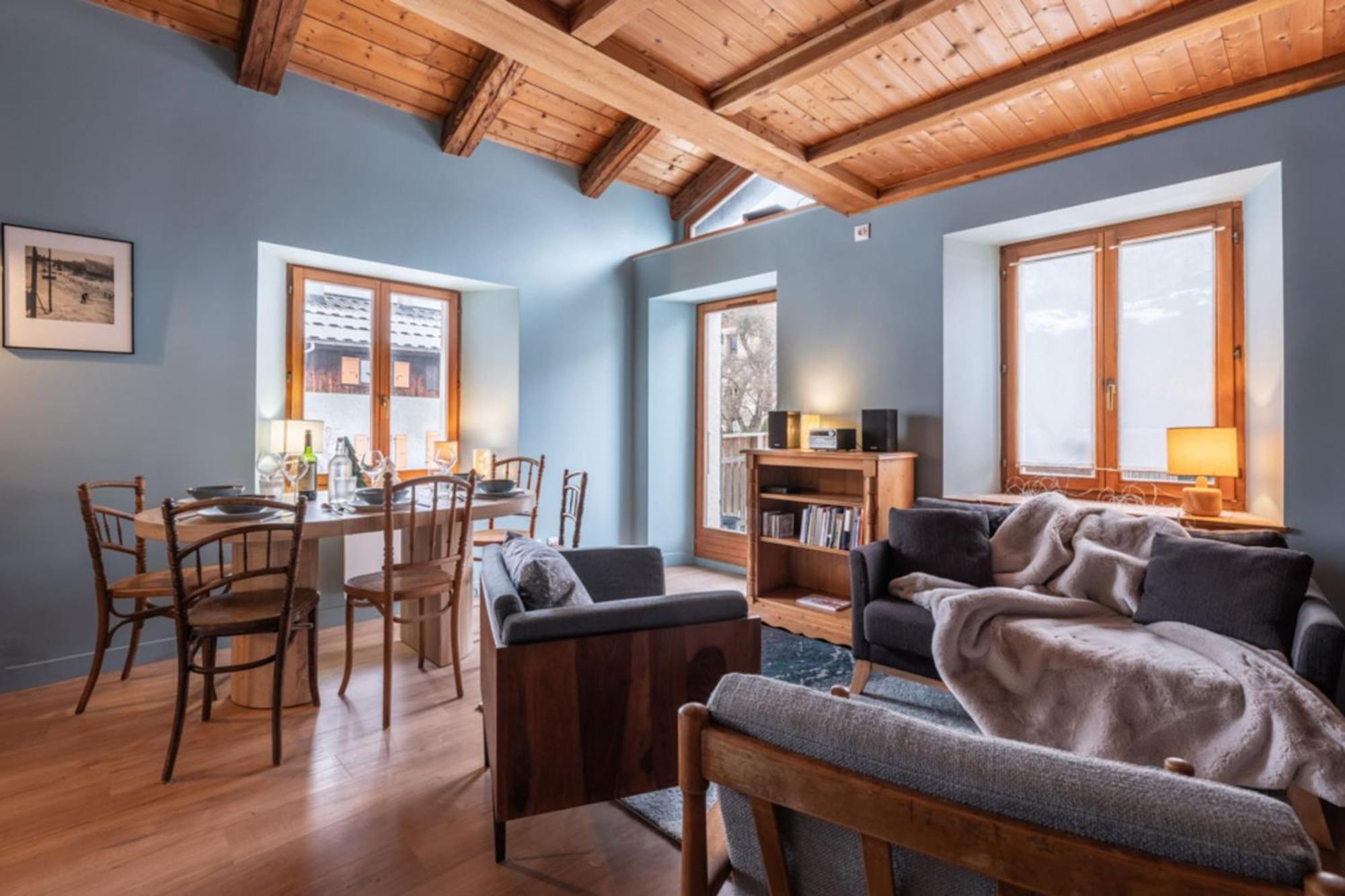 Duplex T3 With Terrace In Apartamento Chamonix